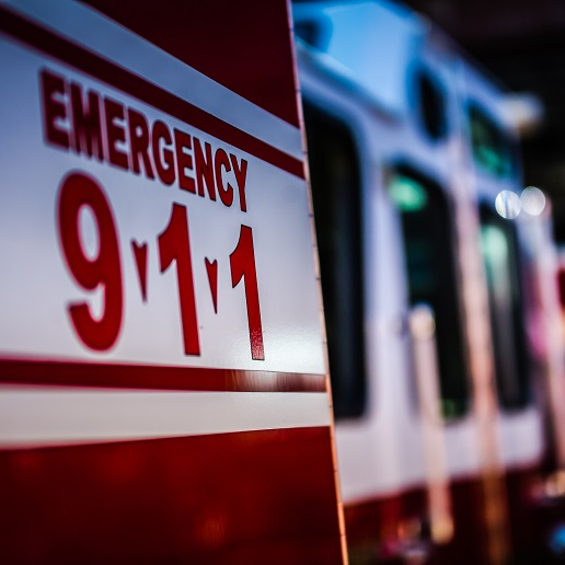 تطبيق E911 on-prem: تحديد الموقع التلقائي